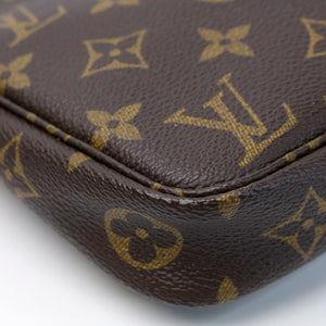 LOUIS VUITTON VINTAGE MINI POCHETTE MONOGRAM CANVAS GHW