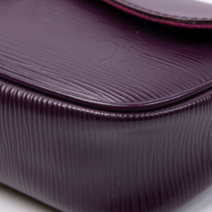 LOUIS VUITTON CASSIS EPI LEATHER MONTAIGNE CLUTCH BAG
