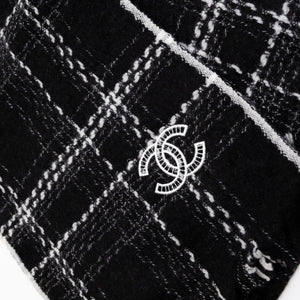 CHANEL BLACK & WHITE CASHMERE SCARF