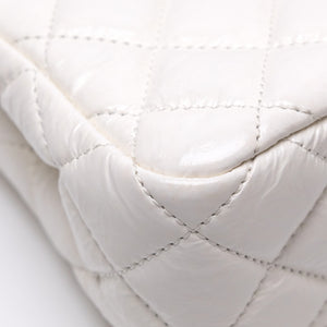 CHANEL 23C SMALL WHITE SHINY CALFSKIN HOBO BAG GHW