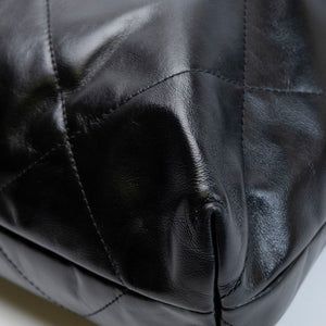 CHANEL MEDIUM 22 BAG SHINY CALFSKIN BLACK GHW (MICROCHIP)