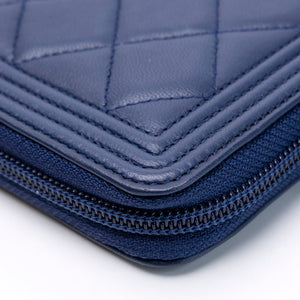 CHANEL SMALL BOY ZIP AROUND CONTINENTAL WALLET BLUE QUILTED CALFSKIN GHW