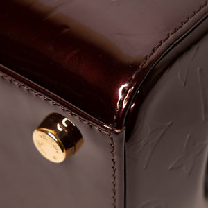 LOUIS VUITTON VERNIS BREA MM BAG MONOGRAM PATENT AMARANTE GHW