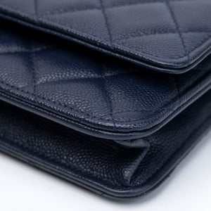 CHANEL CLASSIC WALLET ON CHAIN CAVIAR NAVY GHW (MICROCHIP)