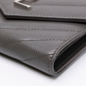 SAINT LAURENT CASSANDRE ENVELOPE COMPACT TRI-FOLD WALLET SHW
