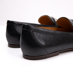 TOD'S BLACK LEATHER LOAFERS SIZE 37