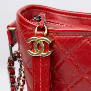 CHANEL MEDIUM GABRIELLE HOBO BAG CALFSKIN RED MULTICOLOUR HARDWARE