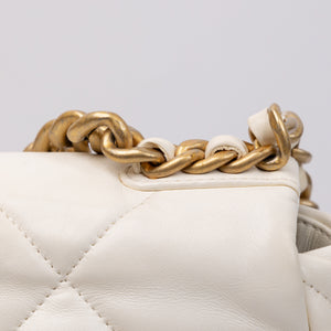 CHANEL SMALL 19 BAG WHITE LAMBSKIN MULTICOLOUR HARDWARE