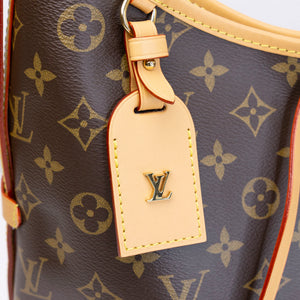 LOUIS VUITTON CARRYALL PM MONOGRAM CANVAS GHW (MICROCHIP)