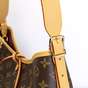 LOUIS VUITTON CARRYALL PM MONOGRAM CANVAS GHW (MICROCHIP)
