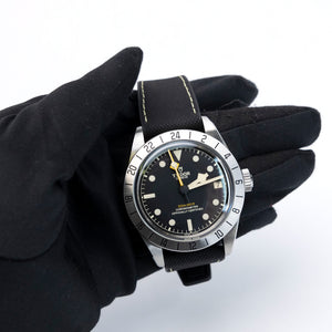 TUDOR BLACK BAY PRO M79470 39MM