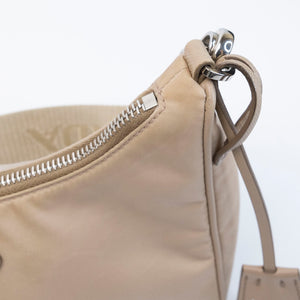 PRADA RE-EDITION 2005 SHOULDER BAG RE-NYLON BEIGE SHW