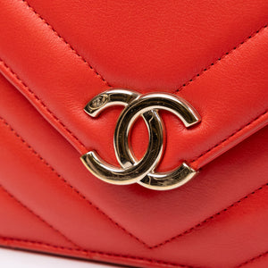 CHANEL CHEVRON FLAP BAG CALFSKIN LEATHER LGHW