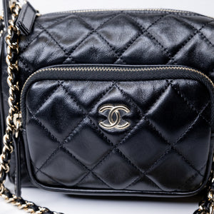 CHANEL 24K MULTI POCKETS CAMERA CASE (MICROCHIP)