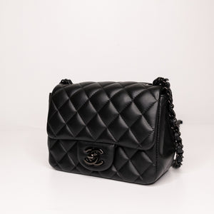 CHANEL MINI SQUARE FLAP BAG LAMBSKIN SO BLACK (MICROCHIP)