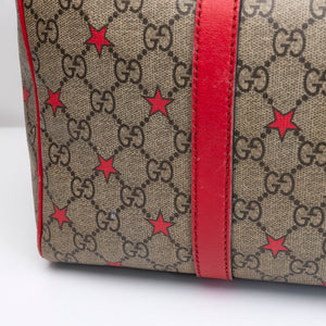 GUCCI GG SUPREME MEDIUM JOY BOSTON BAG BEIGE / RED GHW