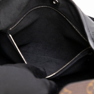 LOUIS VUITTON CARRYALL CARGO VIBE PM BLACK LAMBSKIN LEATHER SHW