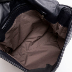 BOTTEGA VENETA INTRECCIATO MESSENGER BAG BLACK BLACK HARDWARE