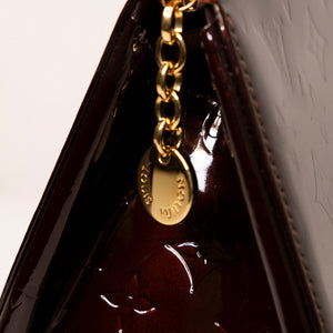 LOUIS VUITTON VERNIS BREA MM BAG MONOGRAM PATENT AMARANTE GHW