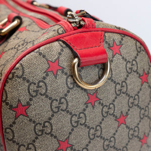 GUCCI GG SUPREME MEDIUM JOY BOSTON BAG BEIGE / RED GHW