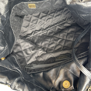 CHANEL 22 BAG MEDIUM SIZE BLACK GHW