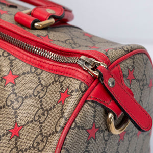 GUCCI GG SUPREME MEDIUM JOY BOSTON BAG BEIGE / RED GHW