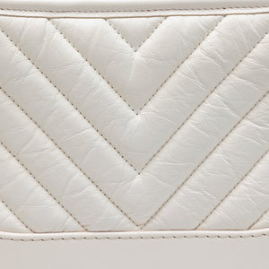 CHANEL SMALL GABRIELLE HOBO BAG WHITE CALFSKIN MULTICOLOUR HARDWARE