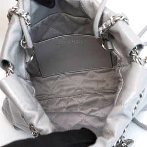 CHANEL MINI 22 BAG CALFSKIN LIGHT GREY SHW (MICROCHIP)