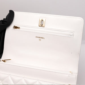 CHANEL TOP HANDLE WALLET ON CHAIN WHITE LAMBSKIN LEATHER GHW (MICROCHIP)