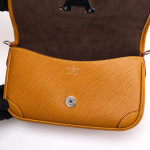 LOUIS VUITTON BUCI BAG EPI GOLD SHW