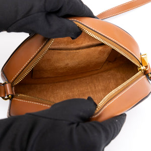 CELINE OVAL BAG TRIOMPHE SMOOTH CALFSKIN TAN GHW
