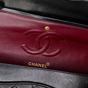 CHANEL VINTAGE MEDIUM CLASSIC FLAP LAMB SKIN GHW