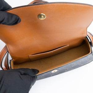 CELINE CLUTCH ON STRAP TABOU TRIOMPHE CANVAS / CALFSKIN TAN GHW