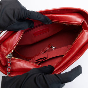 CHANEL MEDIUM GABRIELLE HOBO BAG CALFSKIN RED MULTICOLOUR HARDWARE