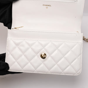 CHANEL TOP HANDLE WALLET ON CHAIN WHITE LAMBSKIN LEATHER GHW (MICROCHIP)