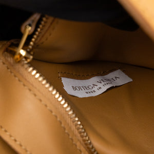 BOTTEGA VENETA TAN INTRECCIATO LEATHER CASSETTE CROSSBODY BAG GHW