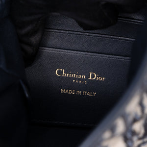 CHRISTIAN DIOR 30 MONTAIGNE MINI BUCKET BAG