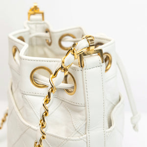 CHANEL VINTAGE MINI QUILTED CC BUCKET BAG WHITE CALFSKIN GHW