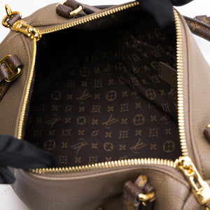 LOUIS VUITTON IVORY CALFSKIN EXPRESS PM SHOULDER BAG GHW