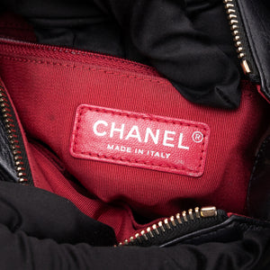 CHANEL GABRIELLE HOBO BAG BLACK CALFSKIN LEATHER MULTICOLORED HARDWARE