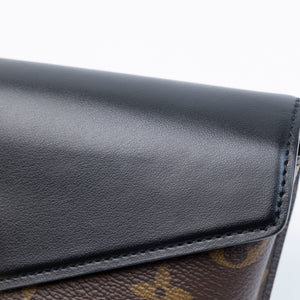 LOUIS VUITTON PADLOCK PN STRAP MONOGRAM BLACK GHW (MICROCHIP)