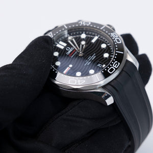OMEGA SEAMASTER DIVER 300M BLACK DIAL MENS WATCH