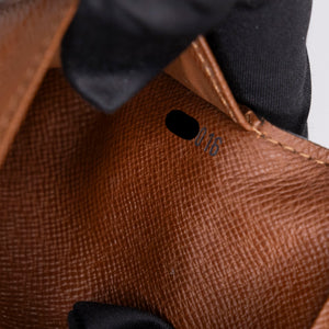 LOUIS VUITTON BRAZZA WALLET