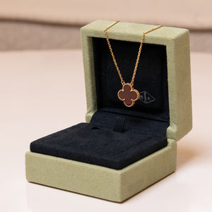 VAN CLEEF & ARPELS VINTAGE ALHAMBRA PENDANT 18K YELLOW GOLD