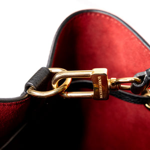 LOUIS VUITTON NEONOE BLACK LEATHER