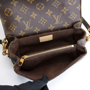 LOUIS VUITTON POCHETTE METIS EAST WEST MONOGRAM CANVAS GHW (MICROCHIP)