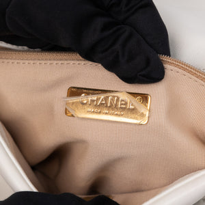 CHANEL SMALL 19 BAG WHITE LAMBSKIN MULTICOLOUR HARDWARE