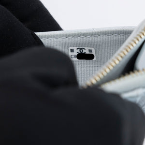 CHANEL CLASSIC ZIPPED CARD HLDER QUILTED GRAINED CALFSKIN LIGHT BLUE GHW
