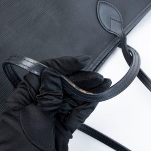 LOUIS VUITTON NEVERFULL MM EPI BLACK SHW