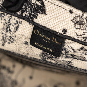 DIOR MEDIUM BOOK TOTE TOILE DE JOUY ZODIAC EMBROIDERY